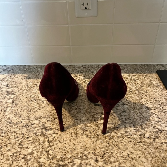 ALDO Velvet 4inch Pointy Toe Heels - Picture 3 of 5